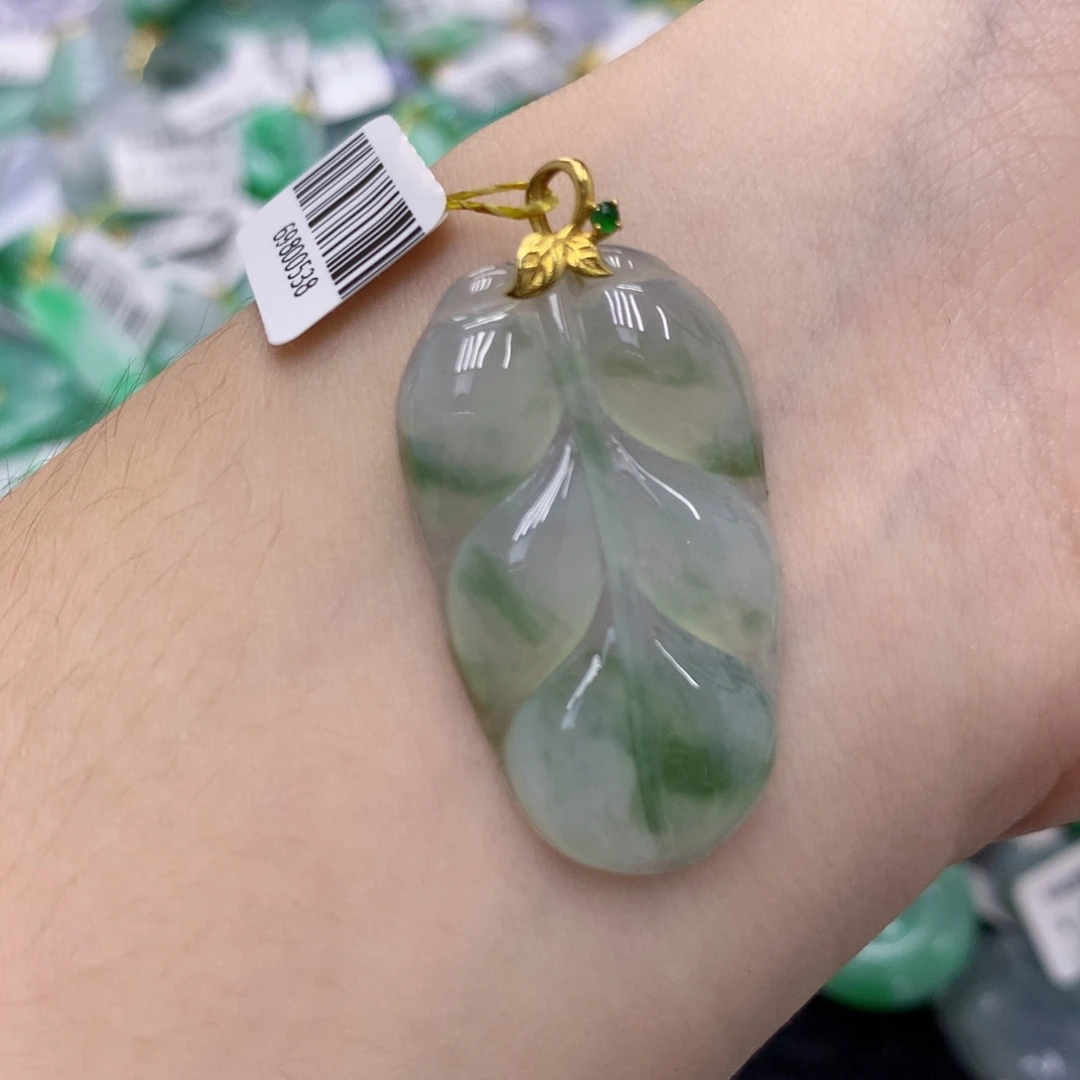 翡翠18K金镶嵌颈饰488866788