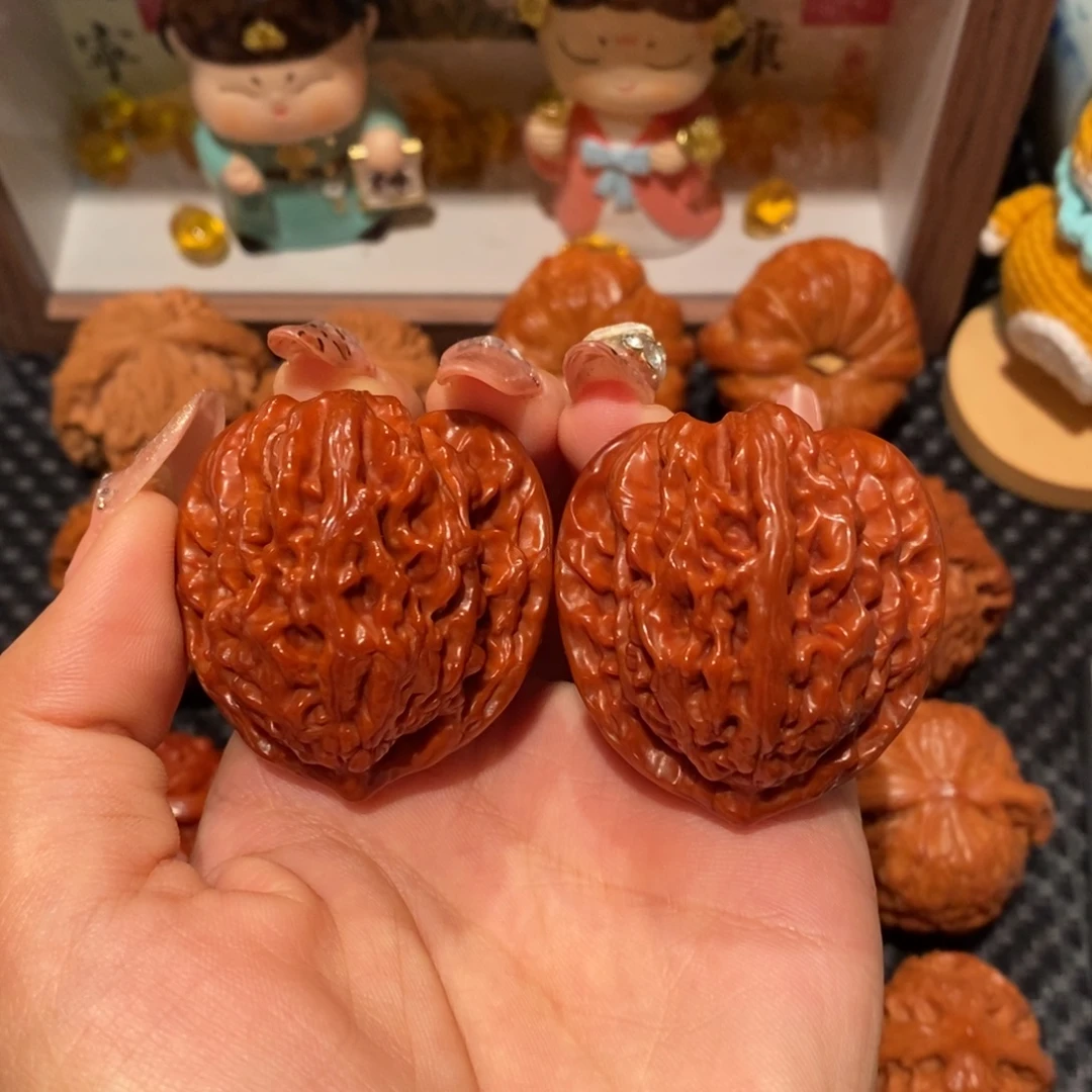 吊坠桃核40.1玉化霞云岭，0746