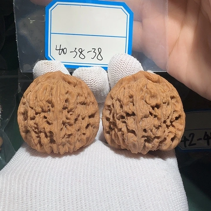 吊坠文玩核桃南疆10