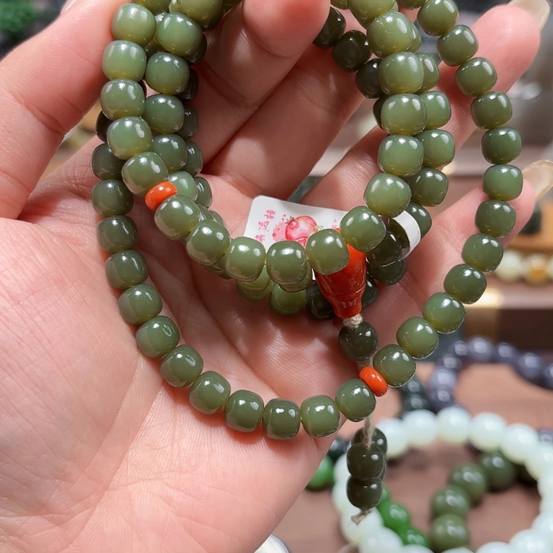 和田玉未镶嵌手链沙枣青豆青8 特细