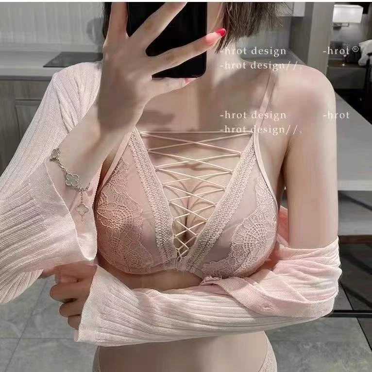 纯欲绑带镂空蕾丝文胸套装法式显大小胸聚拢性感内衣女上托防下垂