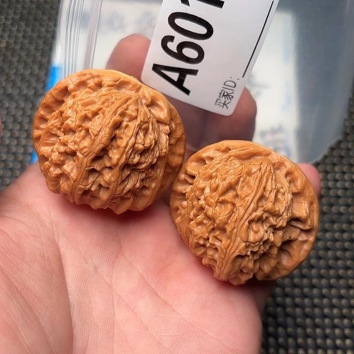 把件文玩核桃44白狮子头