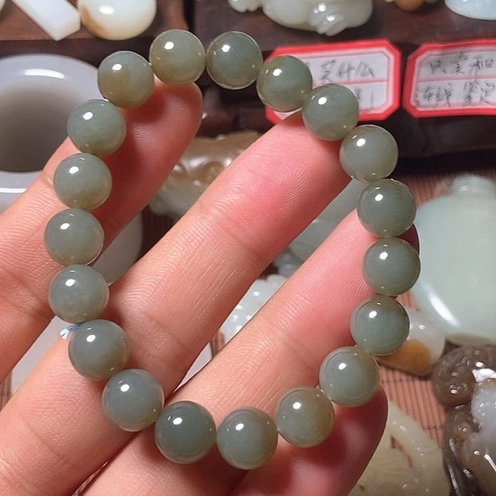 风***玲和田玉（糖玉）未镶嵌挂件