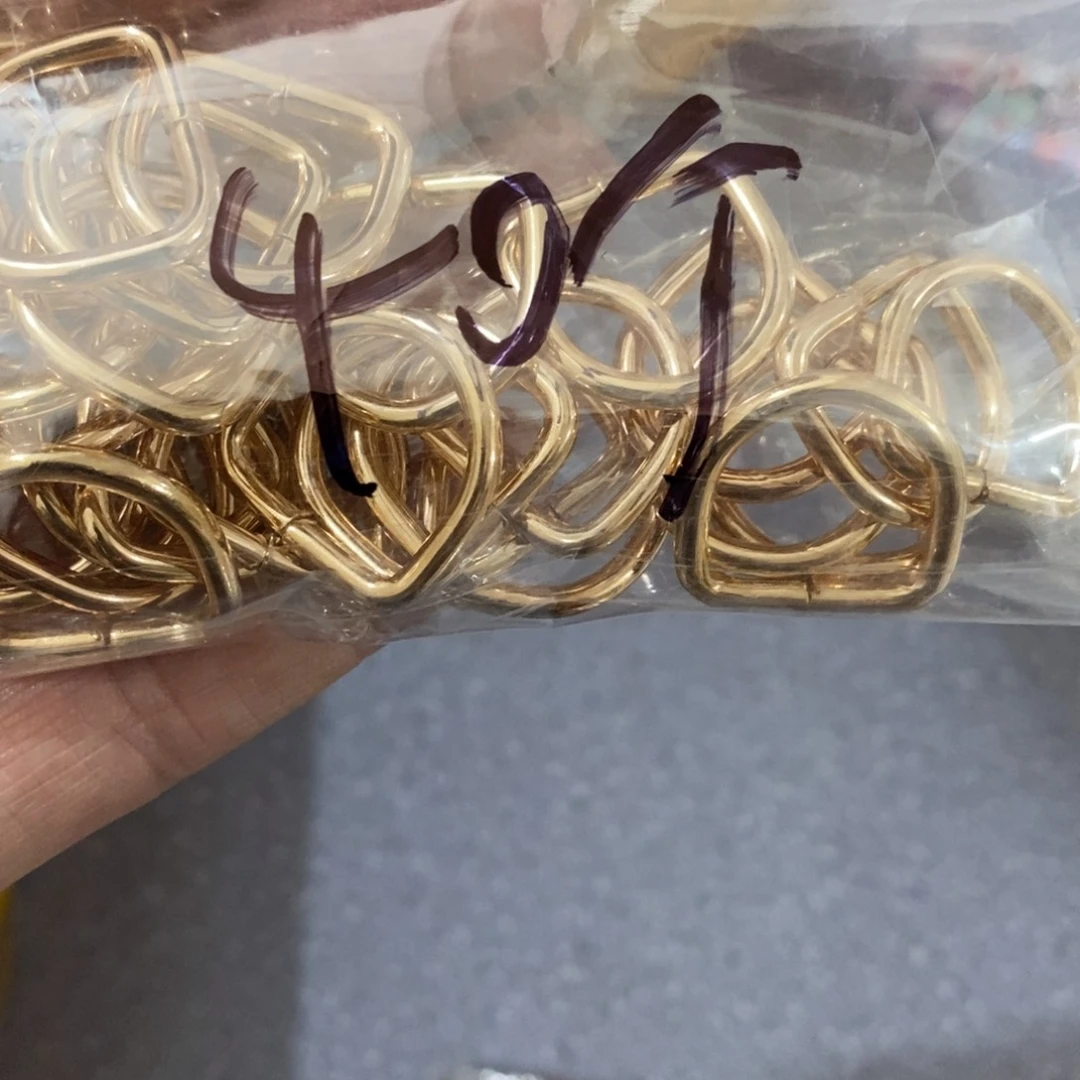 21%(含)-40%(含)无纺布