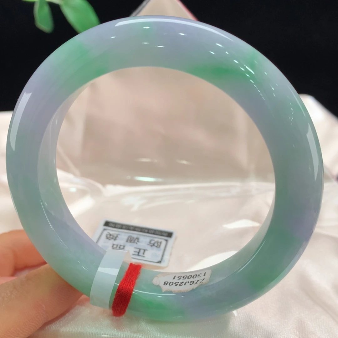 翡翠未镶嵌手镯0551