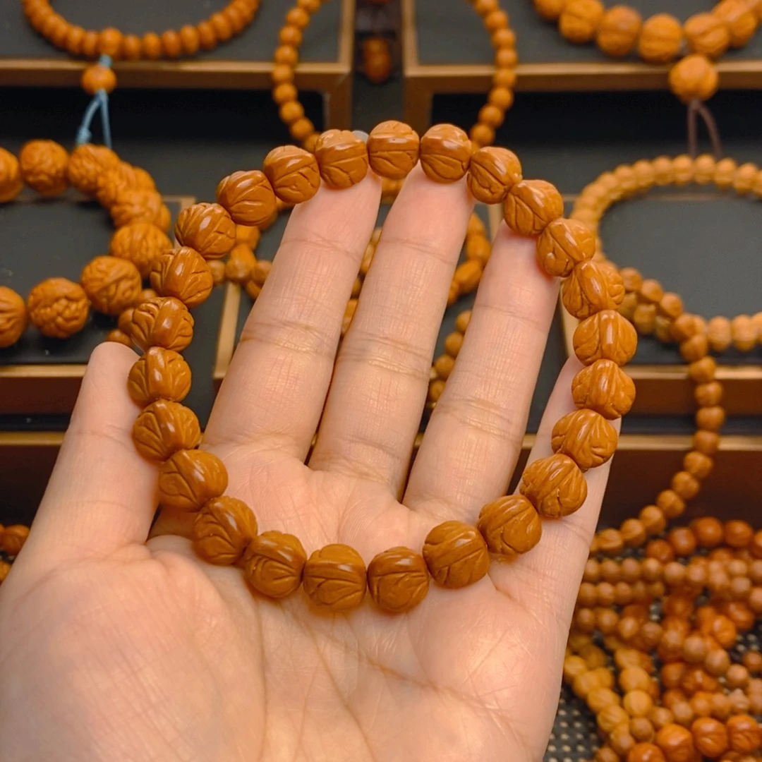 冰****桃核吊坠秦岭森林10