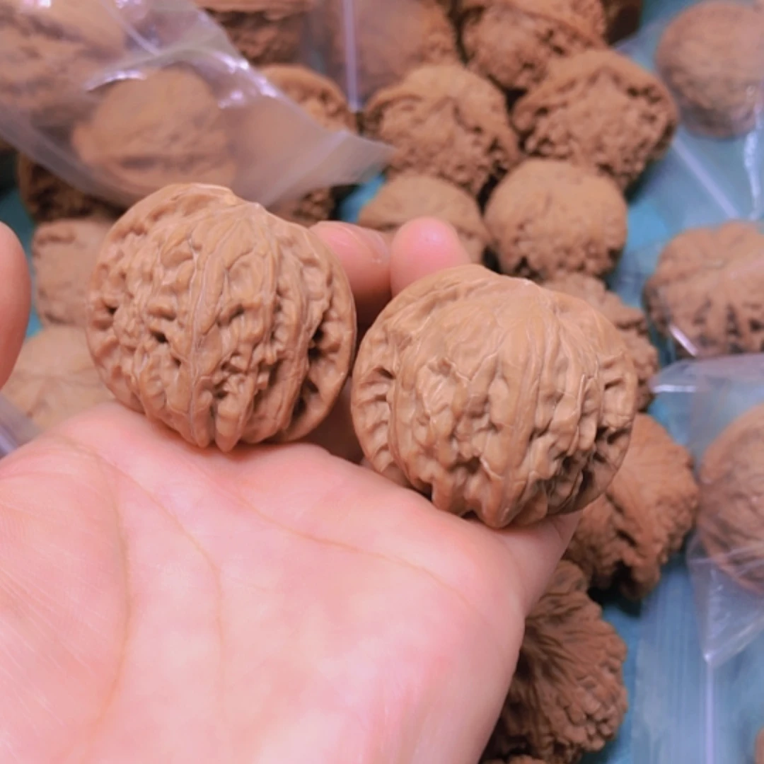 【闪购商品】摆件核桃37.5磨盘有黄
