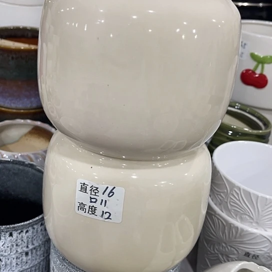 多肉绿植陶瓷花盆9.9包邮，有孔