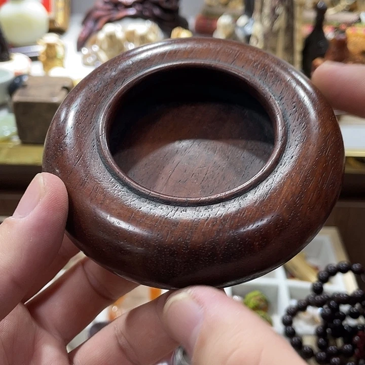 瓷片精致雕刻工艺