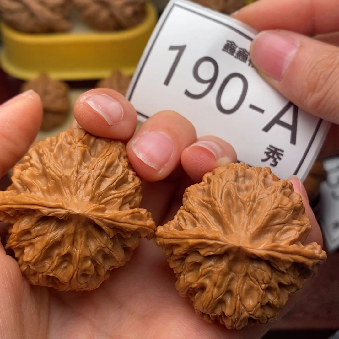 把件文玩核桃苹果园40……