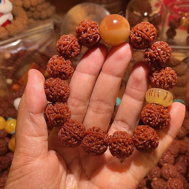 金刚菩提吊坠186玉华羊➕平安扣