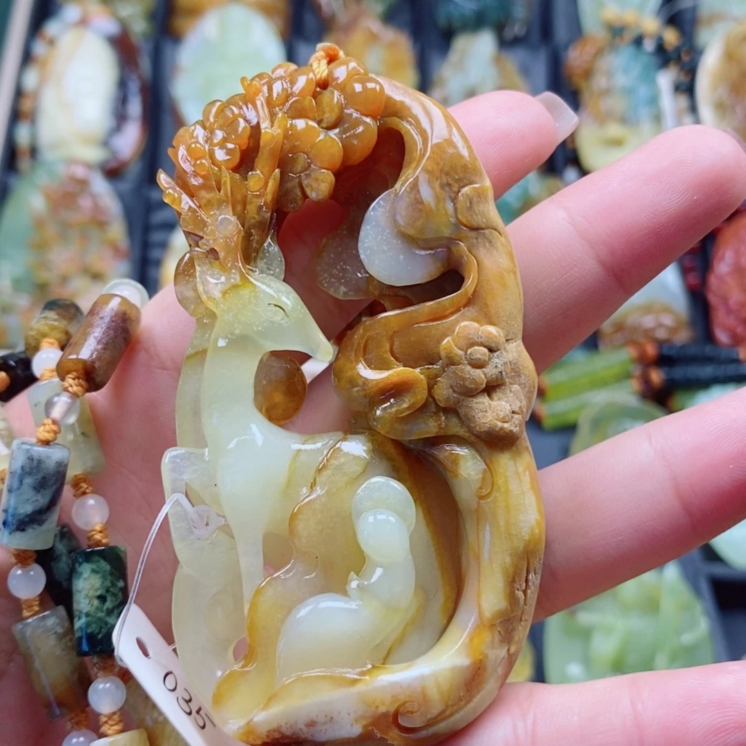 未镶嵌蛇纹石玉颈饰