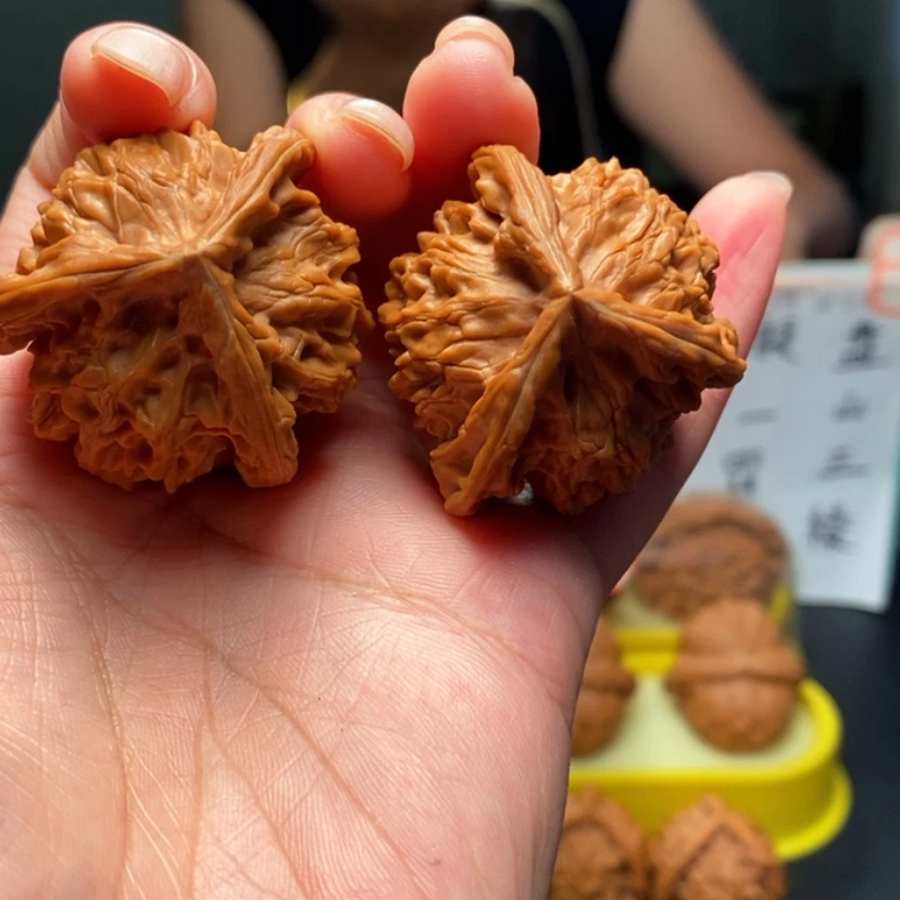 【闪购商品】把件桃核乒*迷10号三棱，