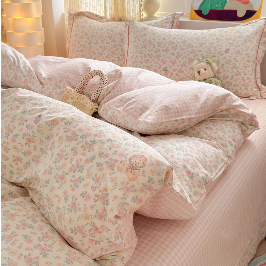 小玲子 草莓小熊 全棉纯棉三件套四件套 印染工艺 小清新风