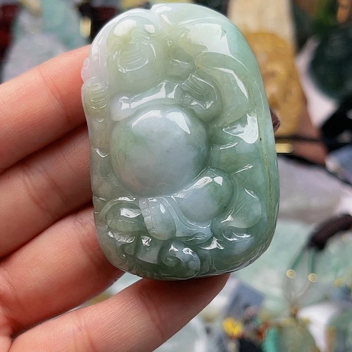 翡翠未镶嵌颈饰挂件