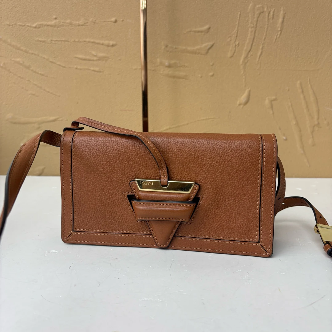 95新 LOEWE/罗意威 /KIKI/单肩包/16694257