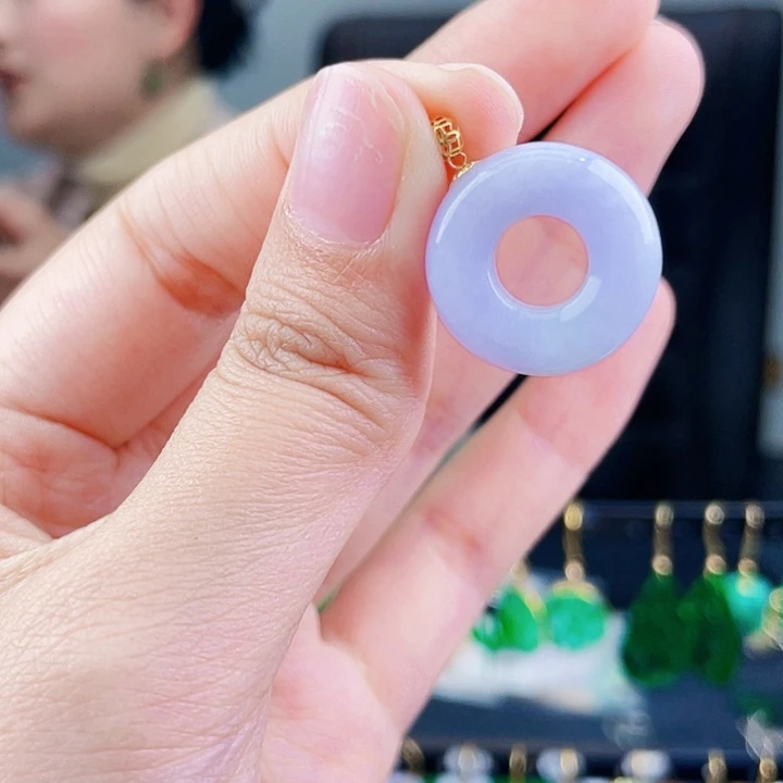 翡翠颈饰18K金镶嵌饰品