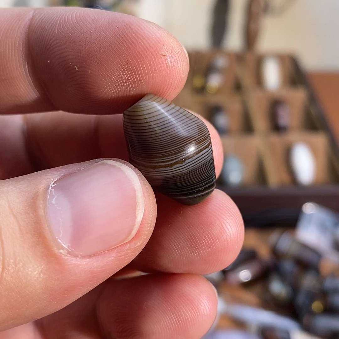 玛瑙/玉髓颈饰合金