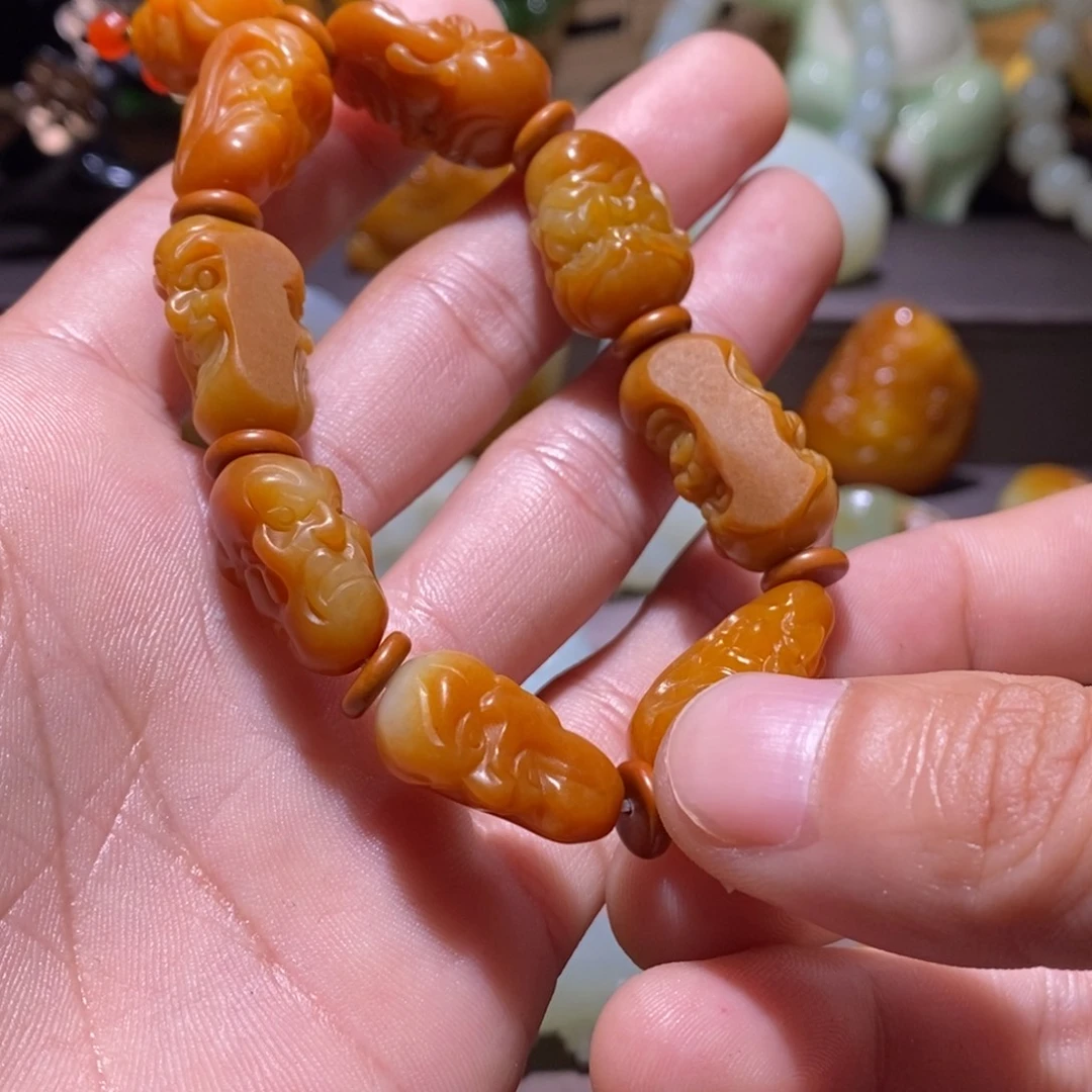 无***敌和田玉未镶嵌车挂