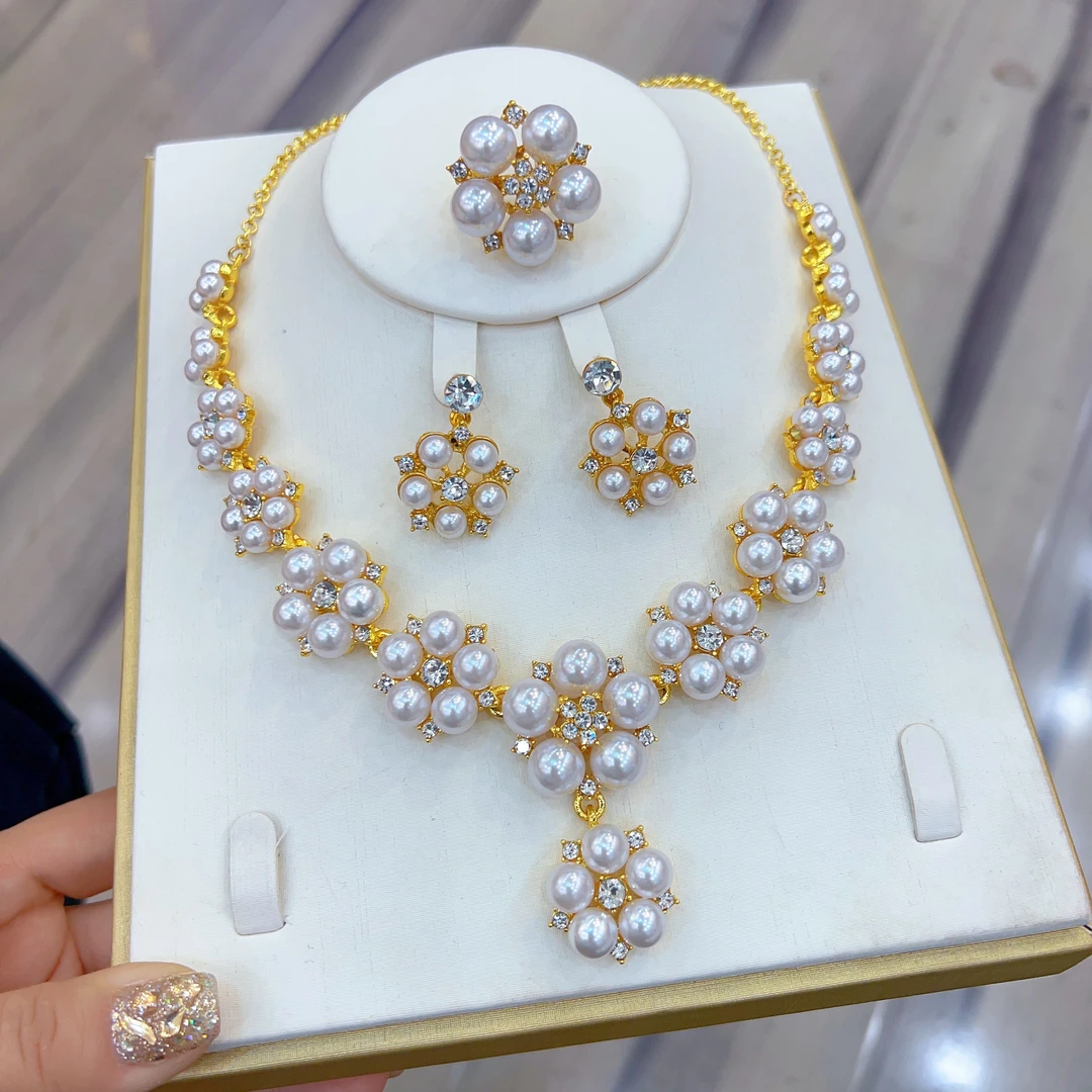 铜合金项链 新款时尚精美仿珍珠铜合金四件套 复古素款..轻奢