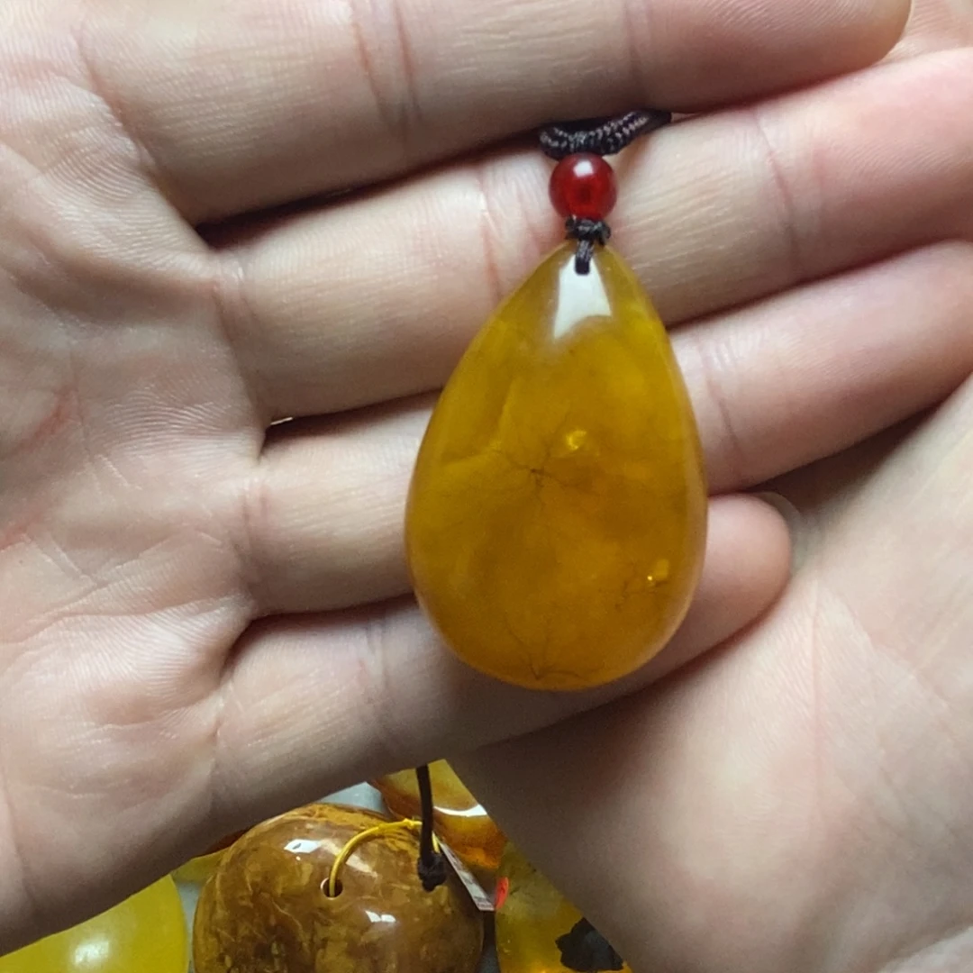 琥珀未镶嵌裸石蜜蜡