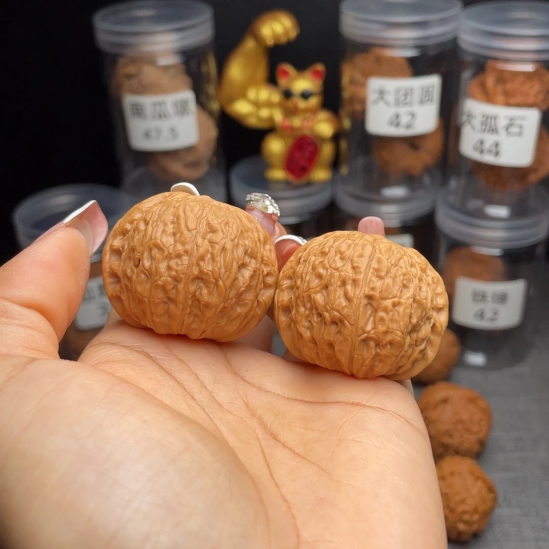 文玩核桃把件军乾隆磨