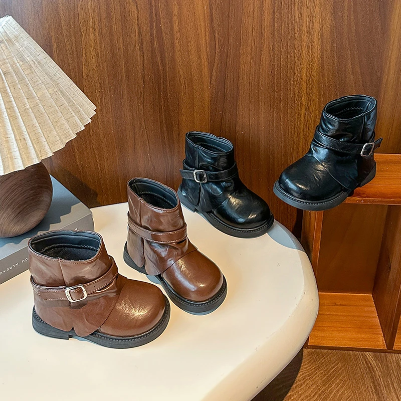 儿童2025秋冬女童宝宝加棉靴保暖黑色小靴子时尚休闲机车靴马丁靴