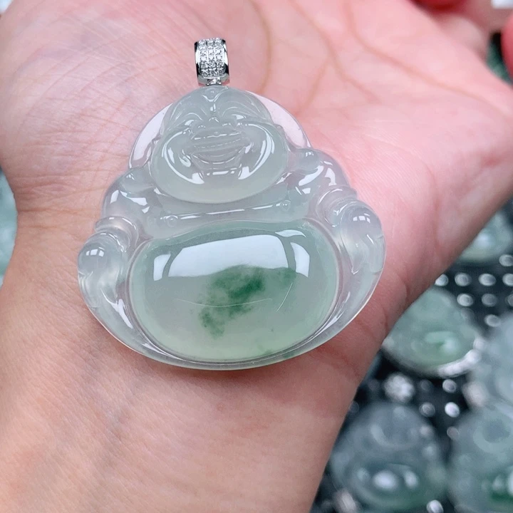 气***姐吊坠(不含链)18K金镶嵌翡翠