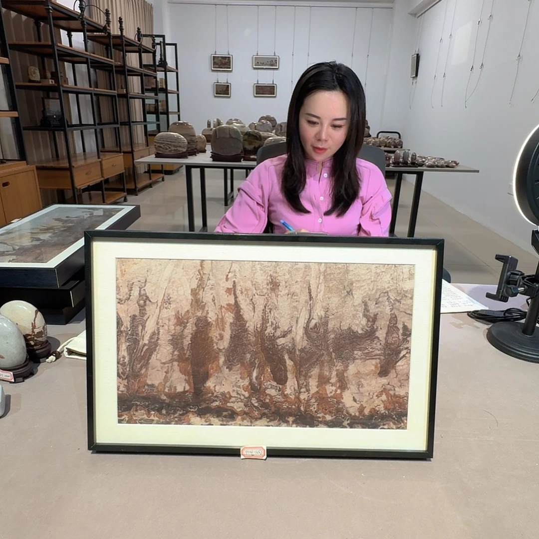 36×22 长江画面石板画