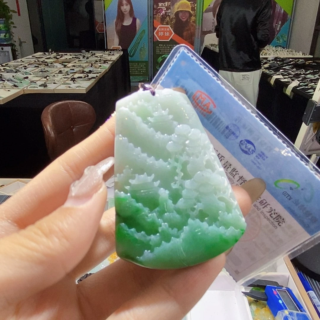 颈饰未镶嵌翡翠翡翠