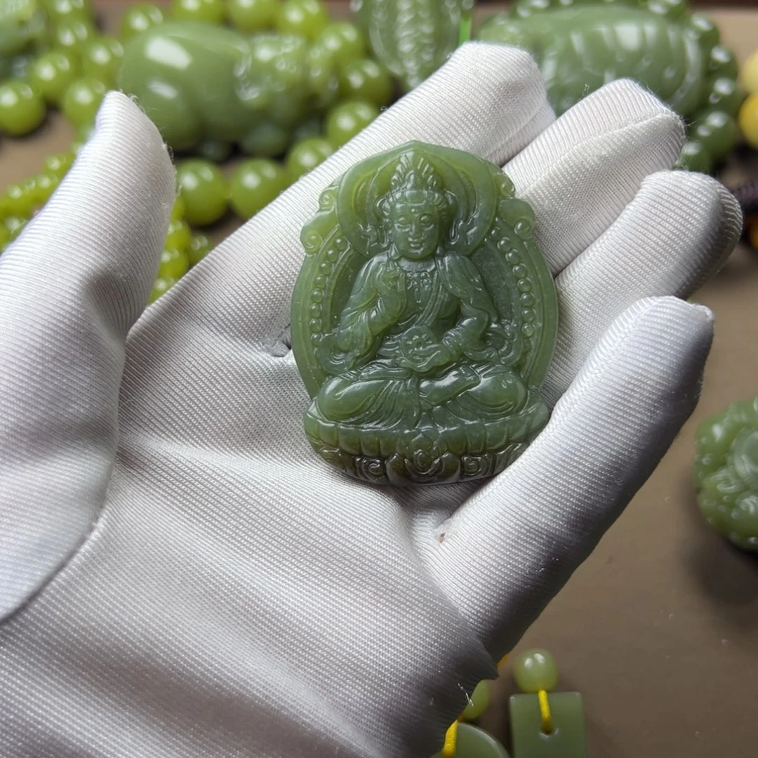 岫岩老玉（透闪石质玉）未镶嵌挂件