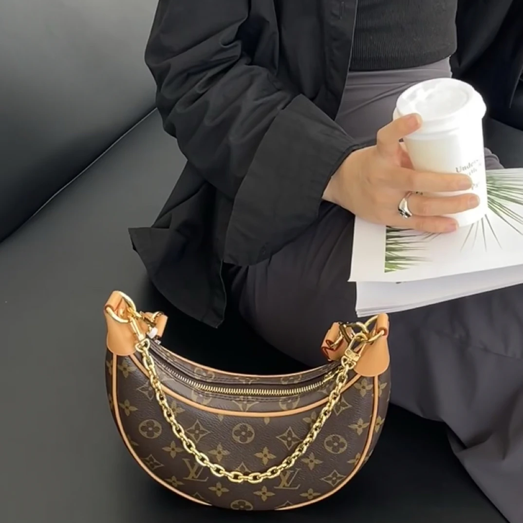 95新 LouisVuitton/路易威登 lv老花小月亮 973067