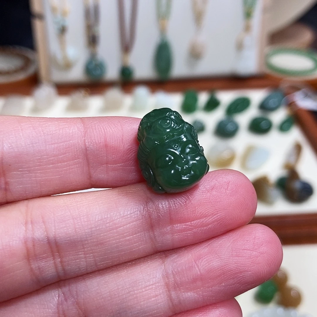 和田玉未镶嵌吊坠(不含链)