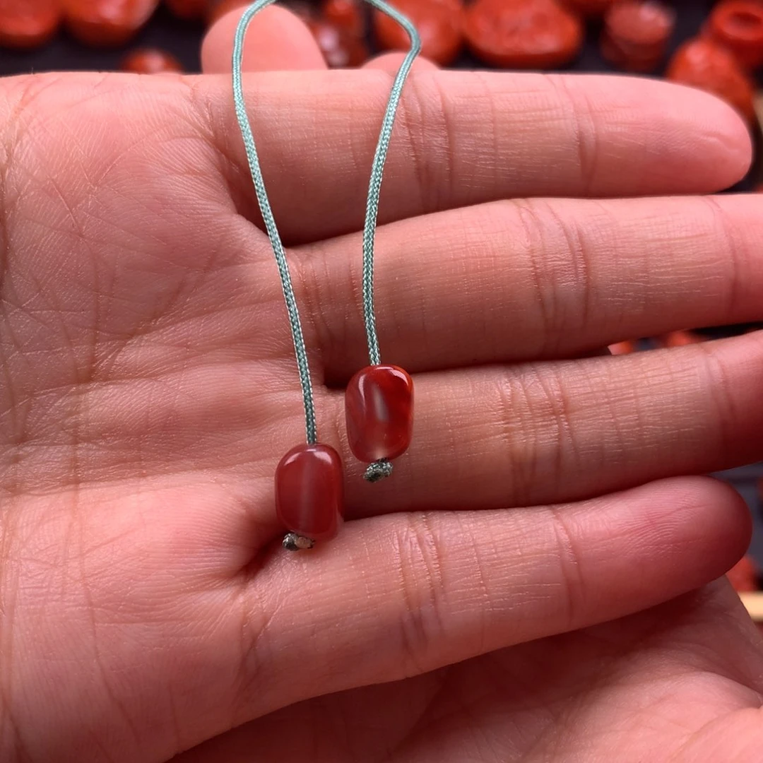 未镶嵌随行弟子珠6.4ＭＭ南红玛瑙