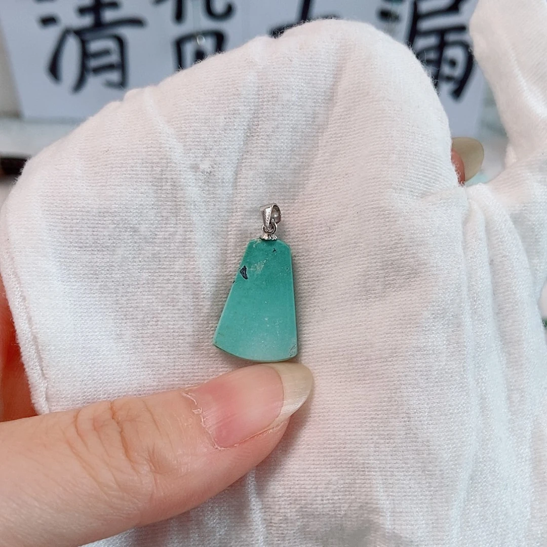 未镶嵌南红玛瑙珠宝奇石