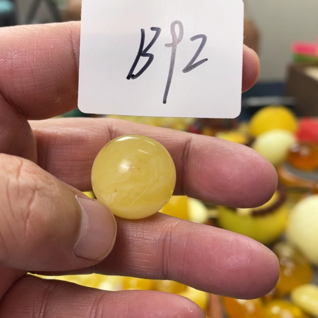 手链琥珀未镶嵌多样性发，发其中一件
