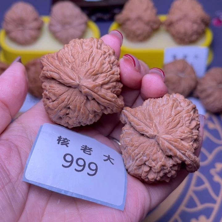把件文玩核桃白狮子43.999