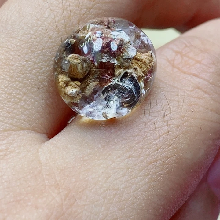 未镶嵌颈饰水晶和*水晶