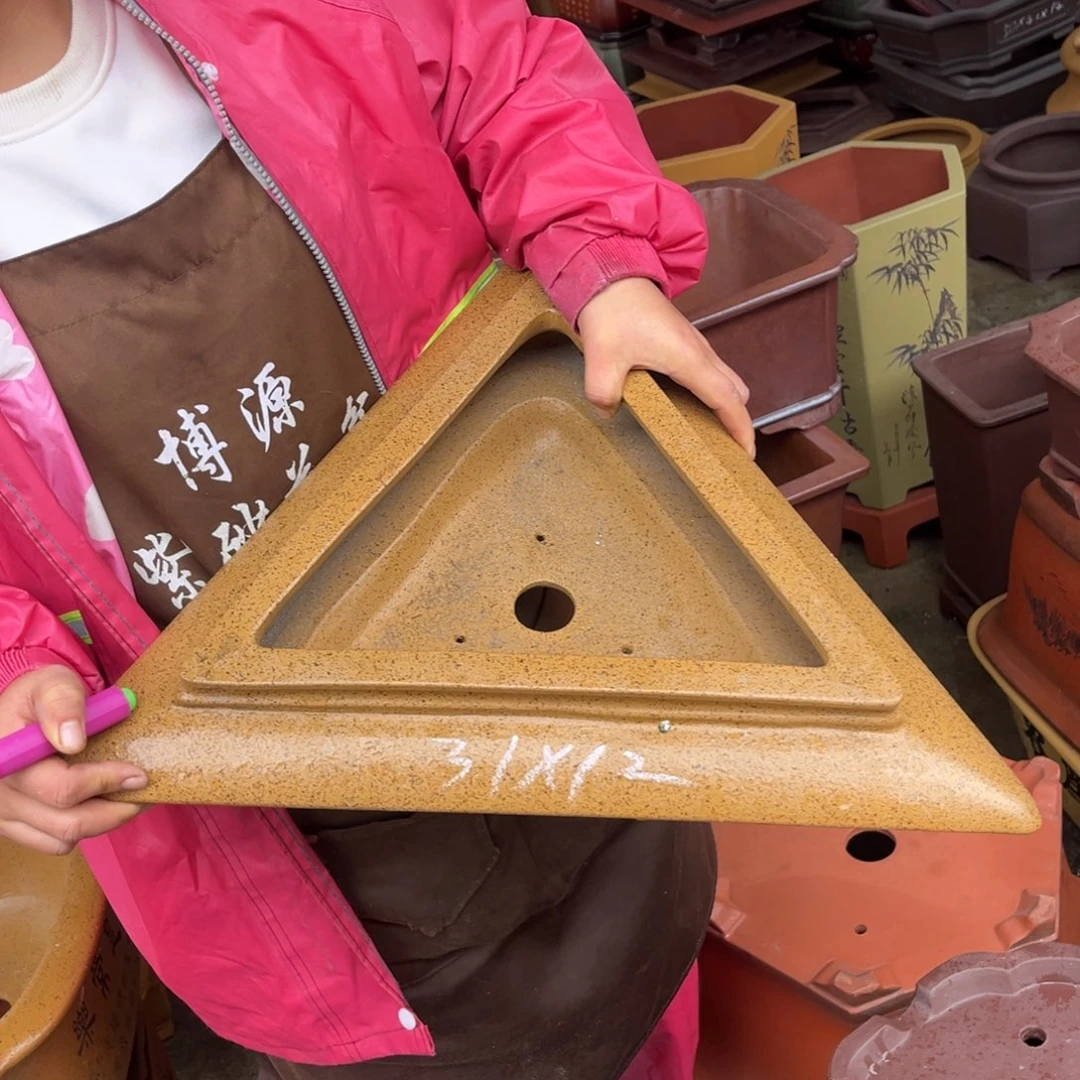 紫砂花盆盆景艺术