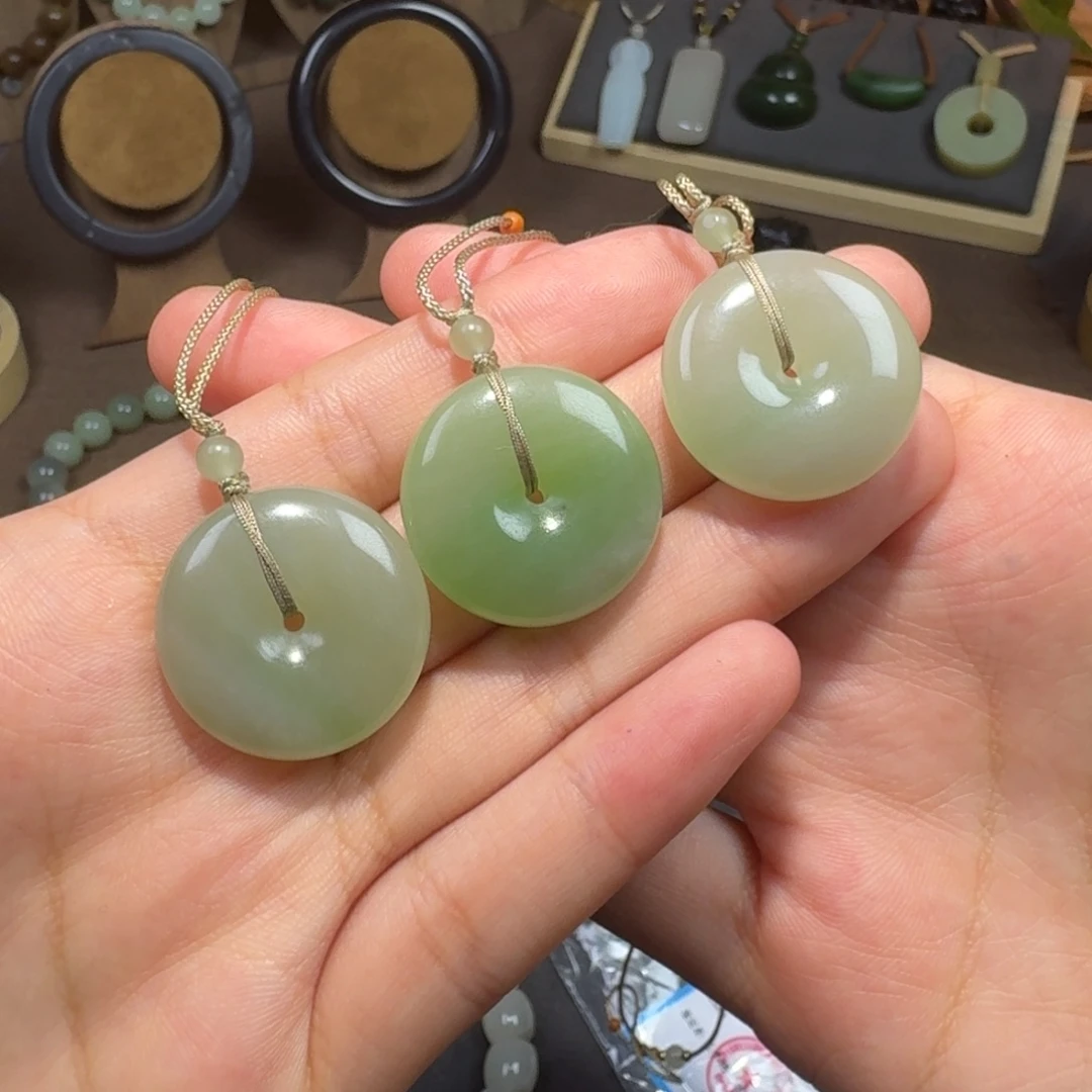 和田玉未镶嵌颈饰拍一发一多样性发货