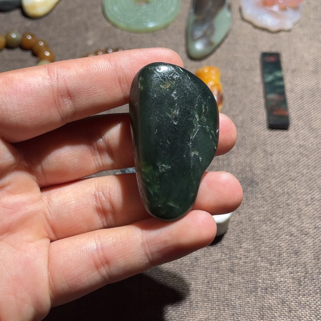 和田玉（糖玉）未镶嵌挂件