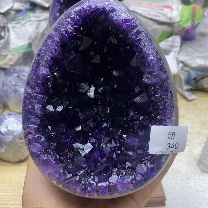 華***阁未镶嵌紫晶大型摆件（非配饰）