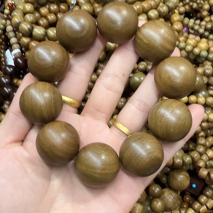 维腊木（绿檀）无事牌