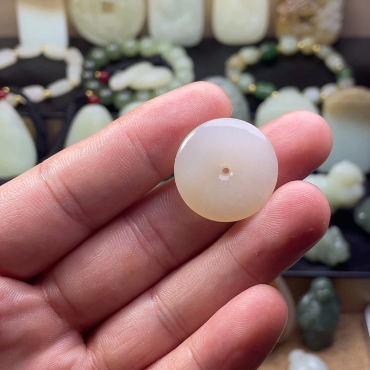 玛瑙/玉髓合金颈饰