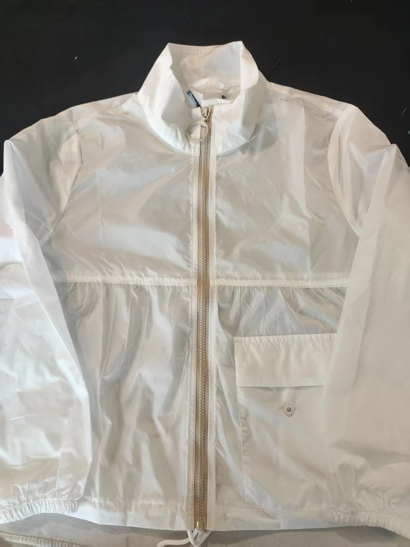 A223 小P家白色防晒衣女（靠谱哥）