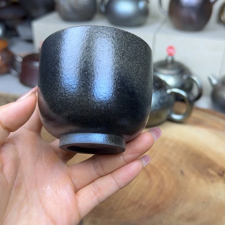 云南建水紫陶柴烧壶