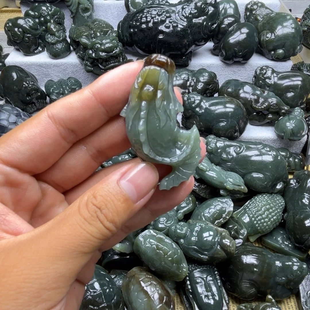 和田玉（糖玉）未镶嵌颈饰