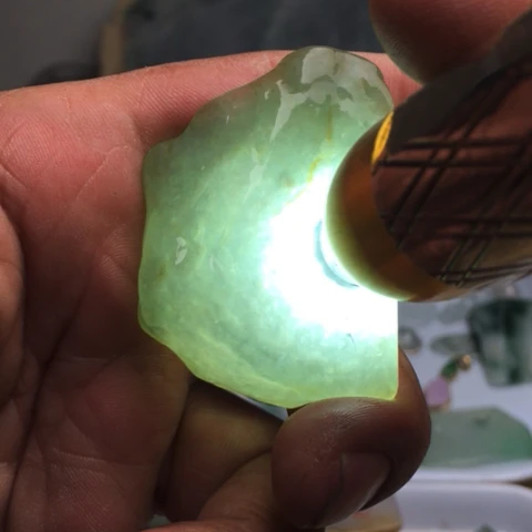 翡翠散珠天然翡翠