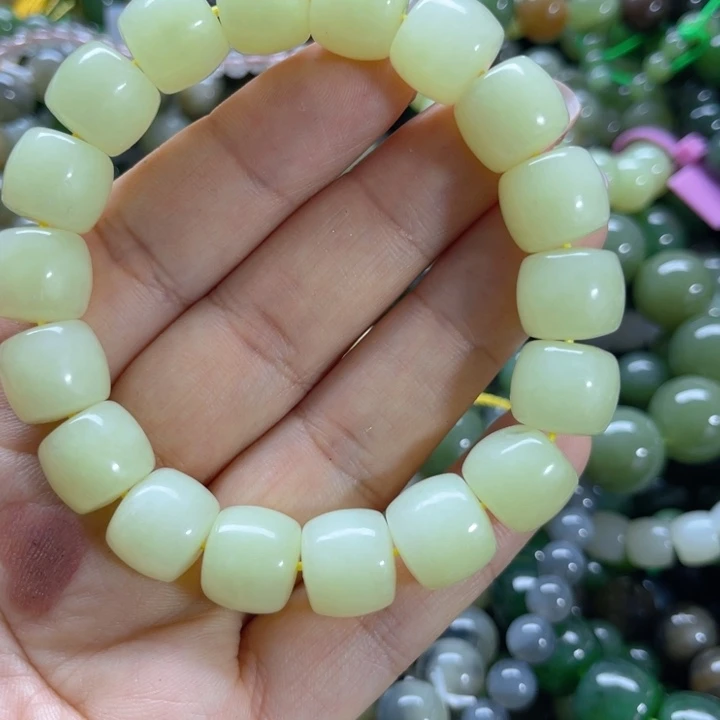 手链未镶嵌和田玉