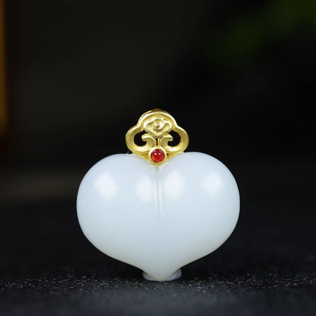 112927和田玉白玉心形挂件
